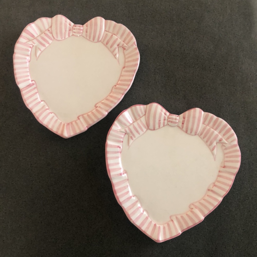 Pink Striped Heart-Shaped Plates